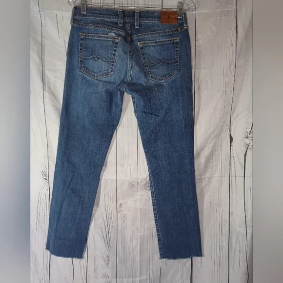 Lucky Brand Sweet N Straight Ladies' Blue Denim Jeans With Raw Hems - Picture 2 of 13